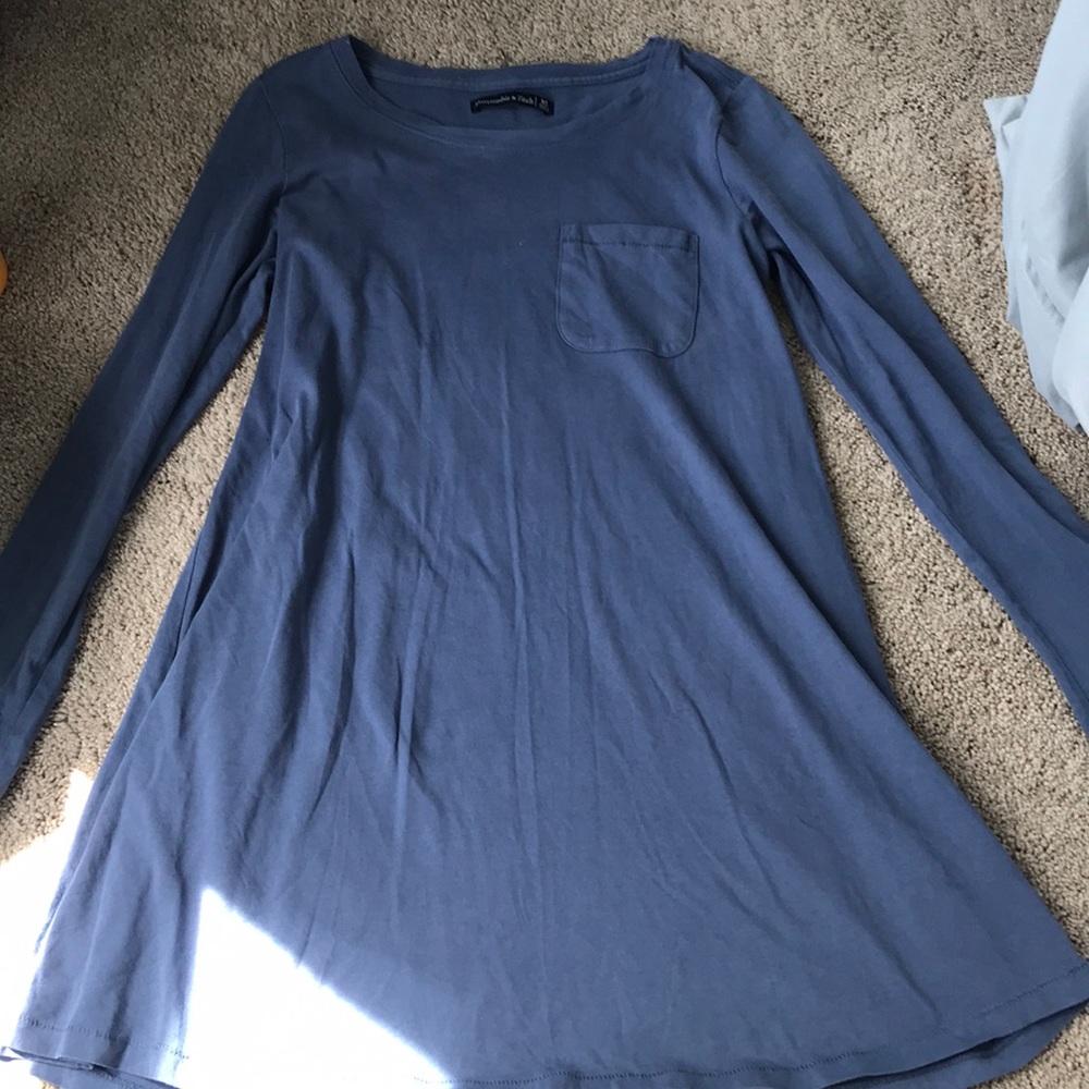 Abercrombie & Fitch long sleeve T-shirt dress